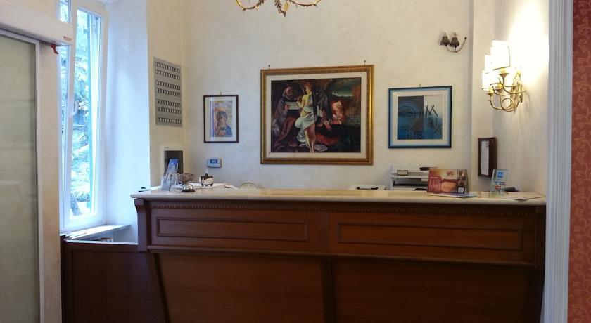 Hotel Aricia