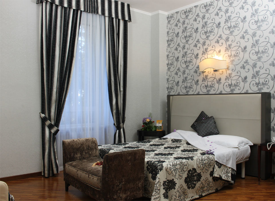 Hotel Aricia 3*